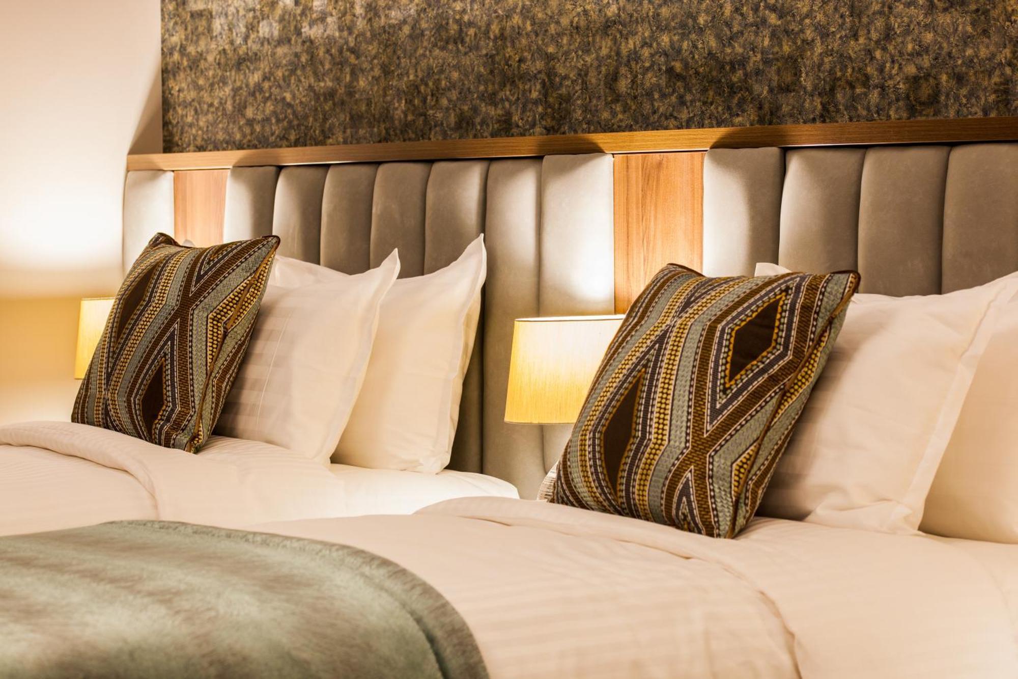 Amber Springs Hotel Gorey Esterno foto