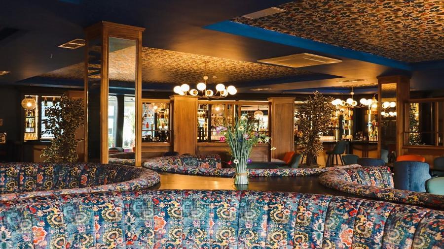 Amber Springs Hotel Gorey Esterno foto